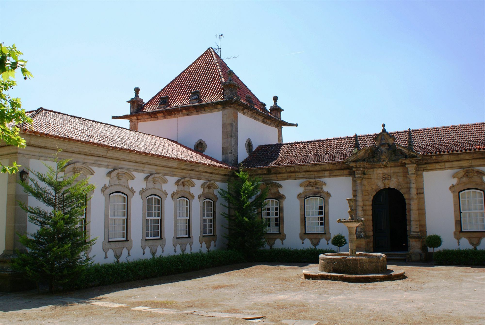 Casa Das Torres De Oliveira Mesao Frio Luaran gambar